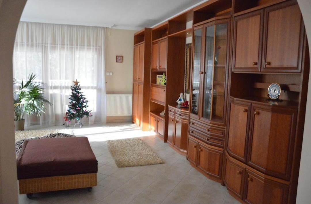 Villa Csilla elegant house Erd Esterno foto